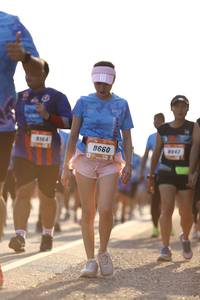 BIB: 0998, 916
                            <button type="button" onclick="openModal(3105377)" class="btn btn-primary btn-sm float-right btn-popup" data-toggle="modal" data-target=".modal-high-quality">
                        <i class="fas fa-shopping-cart"></i> Add to Cart
                    </button>
                                            <button type="button" onclick="isThisMe(3105377, true)" class="btn btn-success btn-sm float-right btn-popup btn-isme hidden" data-toggle="tooltip" data-placement="bottom" title="นี่คือรูปของคุณใช่ไหม คลิกที่นี่เพื่อเอาเข้าอัลบั้ม">
                        <i class="fas fa-plus"></i> Add to album
                    </button>
                    <button type="button" onclick="isThisMe(3105377, false)" class="btn btn-warning btn-sm float-right btn-popup btn-isnotme hidden">
                        <i class="fas fa-ban"></i> Remove from album
                    </button>